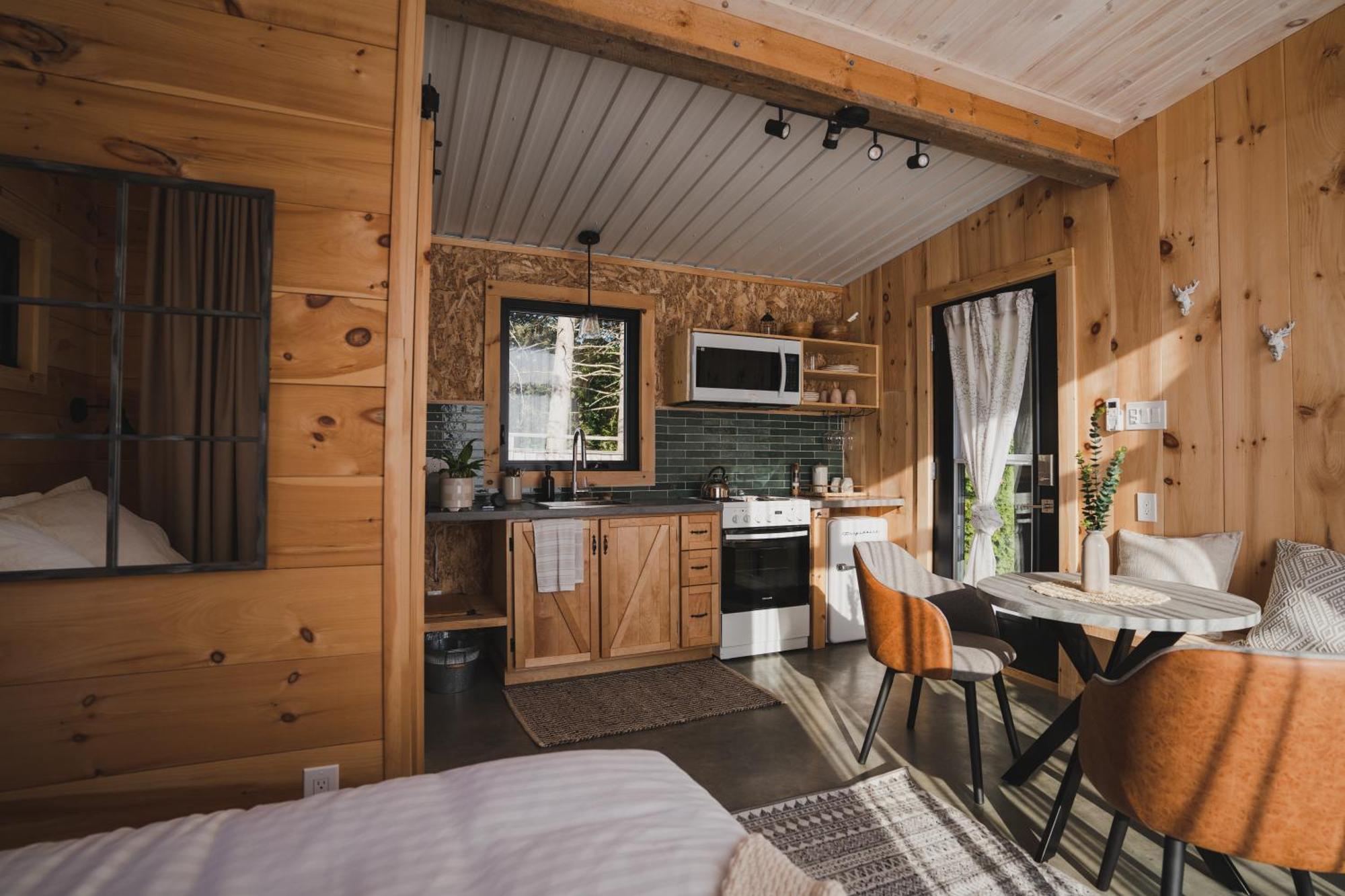 Villa Le 2800 du Parc à Shawinigan Extérieur photo